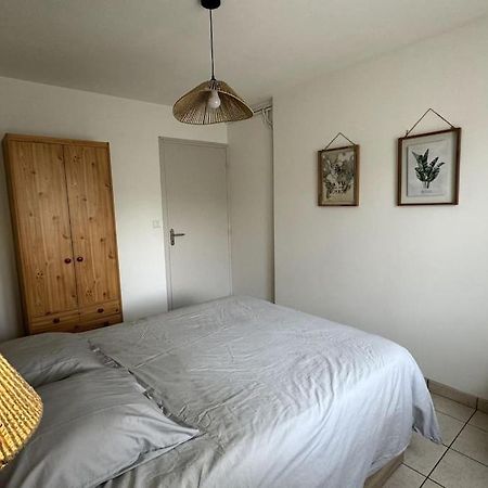 T2 Independant Avec Jardin Apartment ลีวร็อง-โซร์-โดรม ภายนอก รูปภาพ